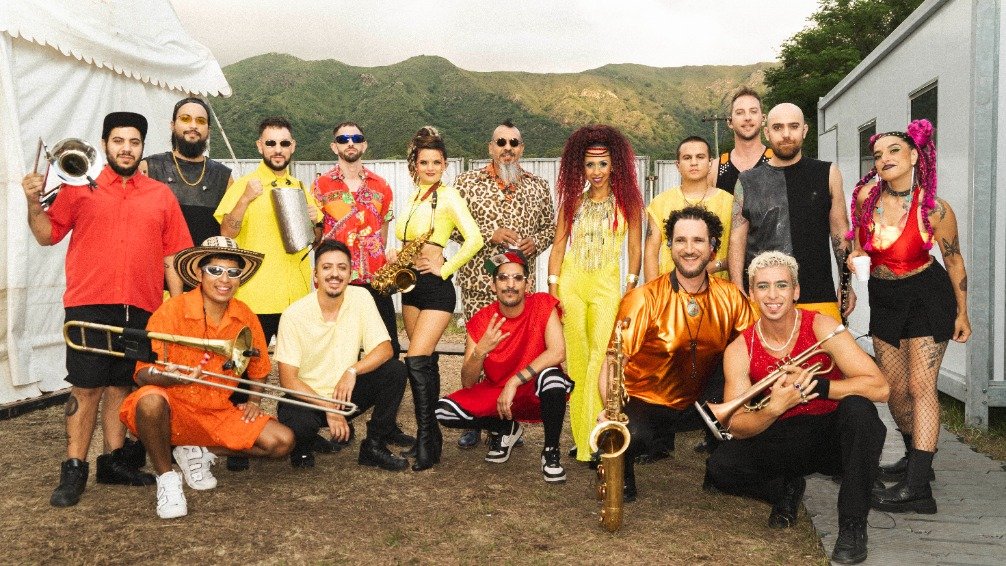 La Delio Valdez, cumbia, rock, folklore y 15 años